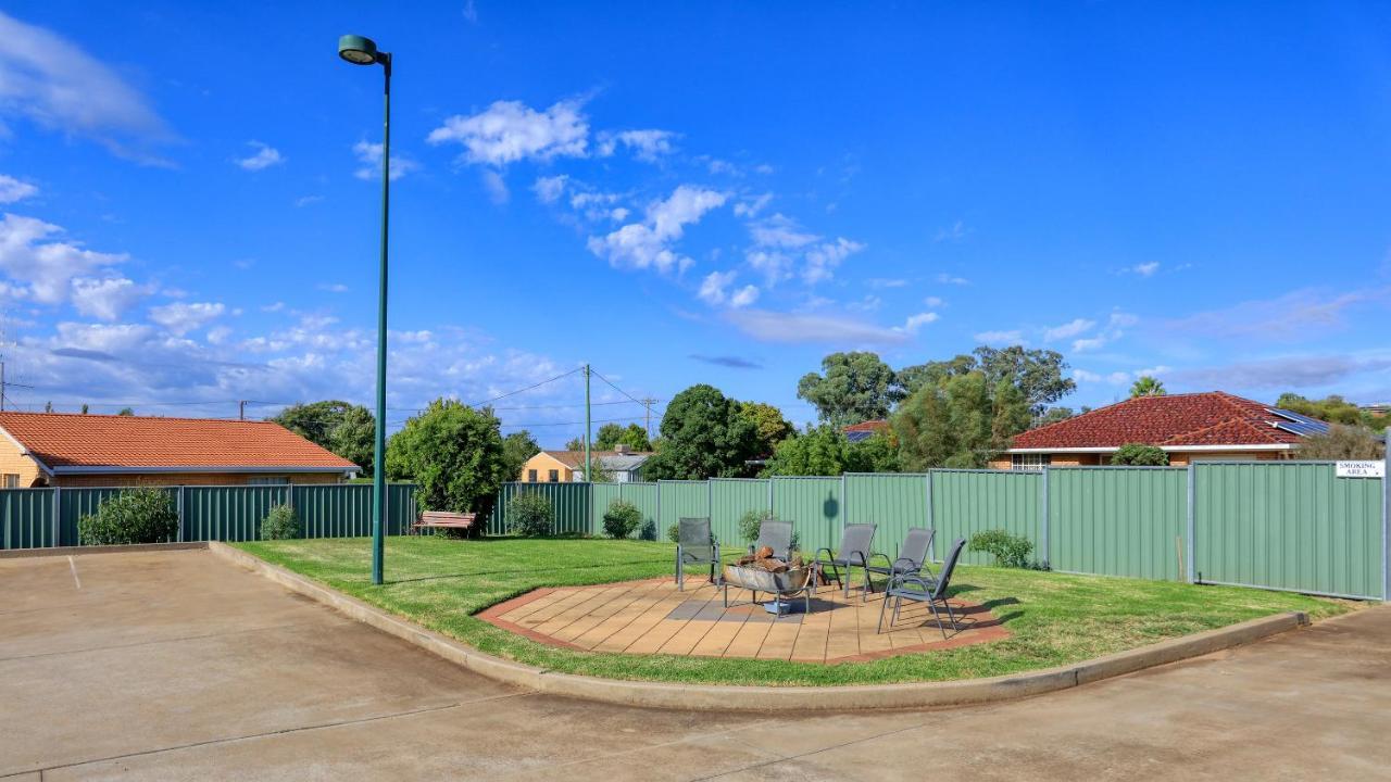 Bushman'S Motor Inn Parkes Luaran gambar